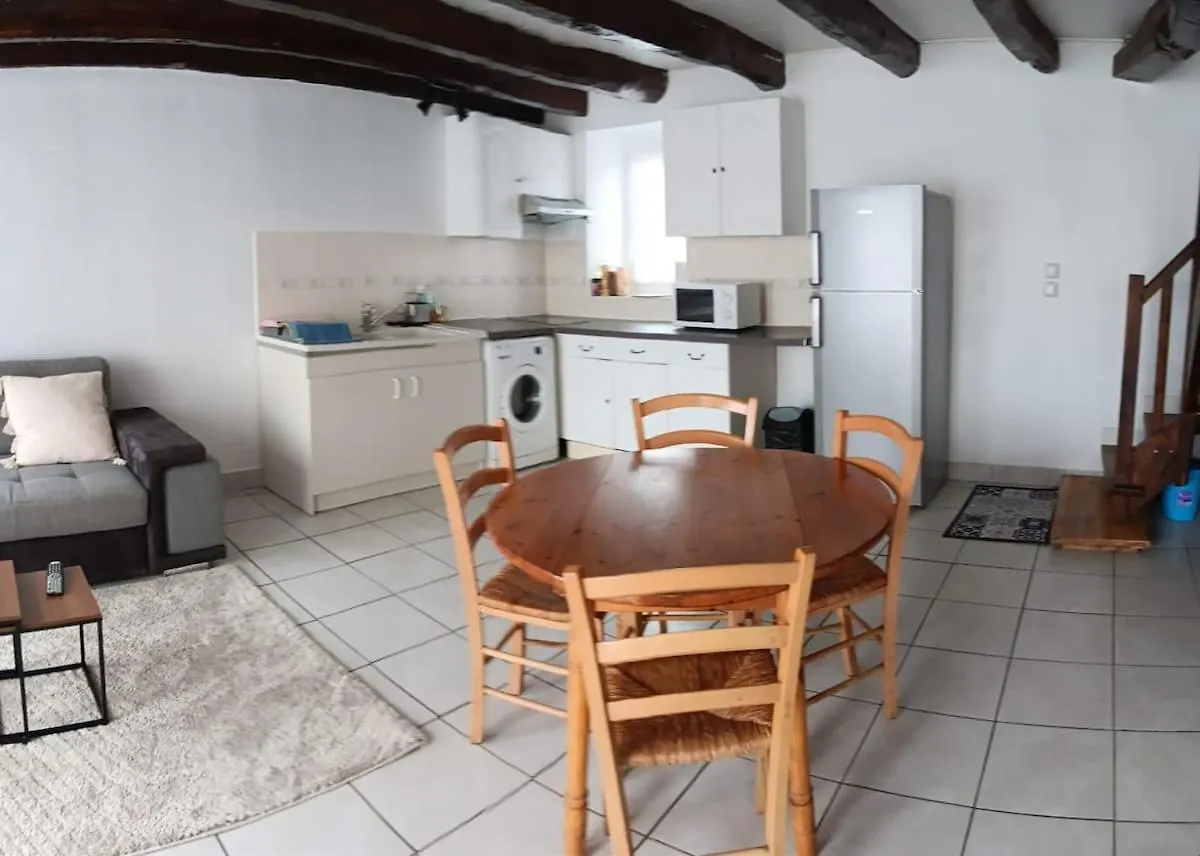 別荘 Petite Maison Tranquille Pleugriffet